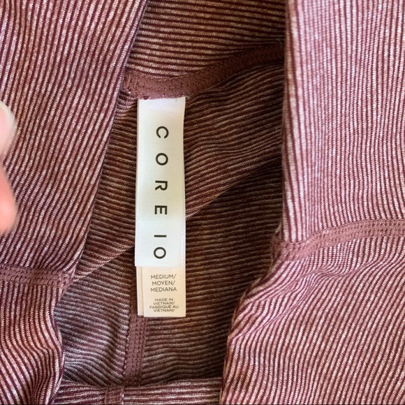Core 10 Workout Capri Burgundy Stripe M - Picture 5 of 6